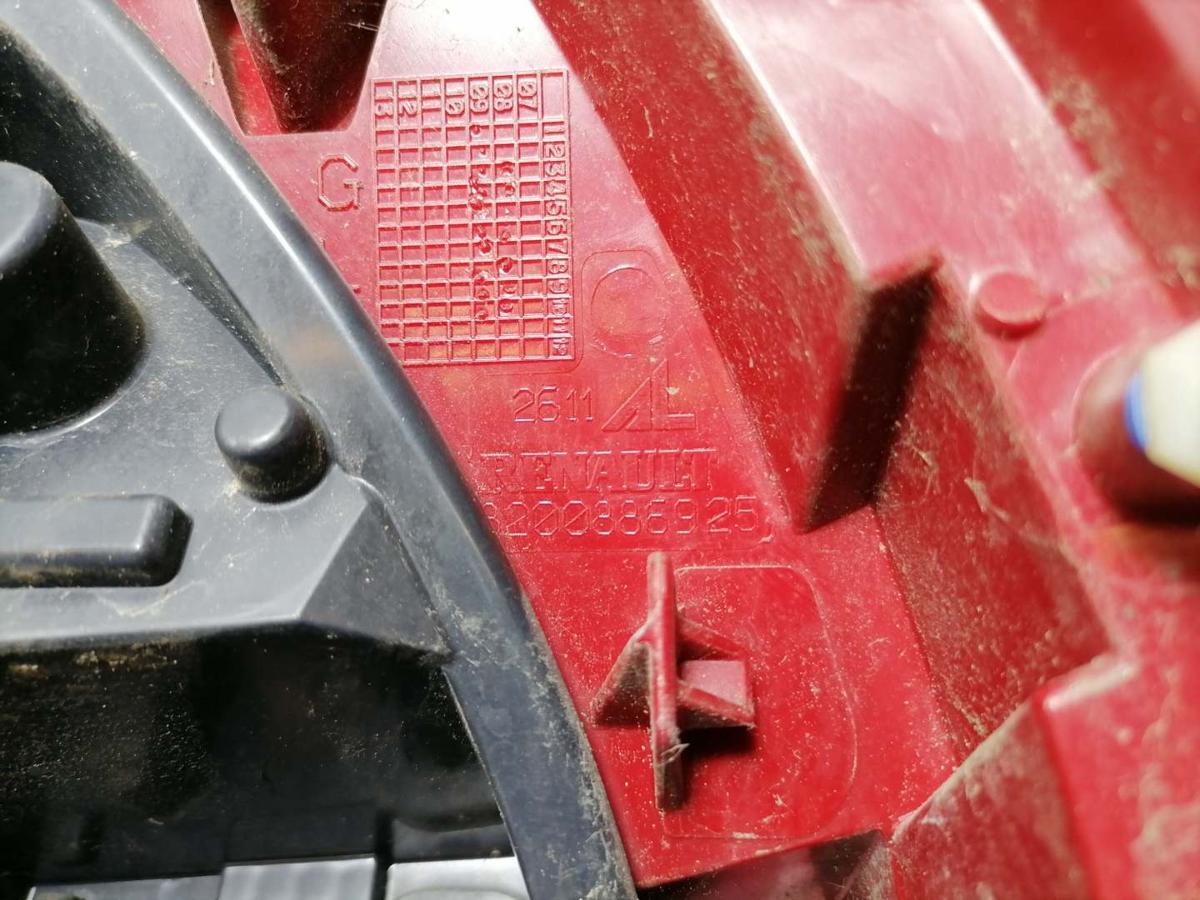 Renault Clio 3 original R&uuml;cklicht R&uuml;ckleuchte Schlussleuchte links Facelift BJ09